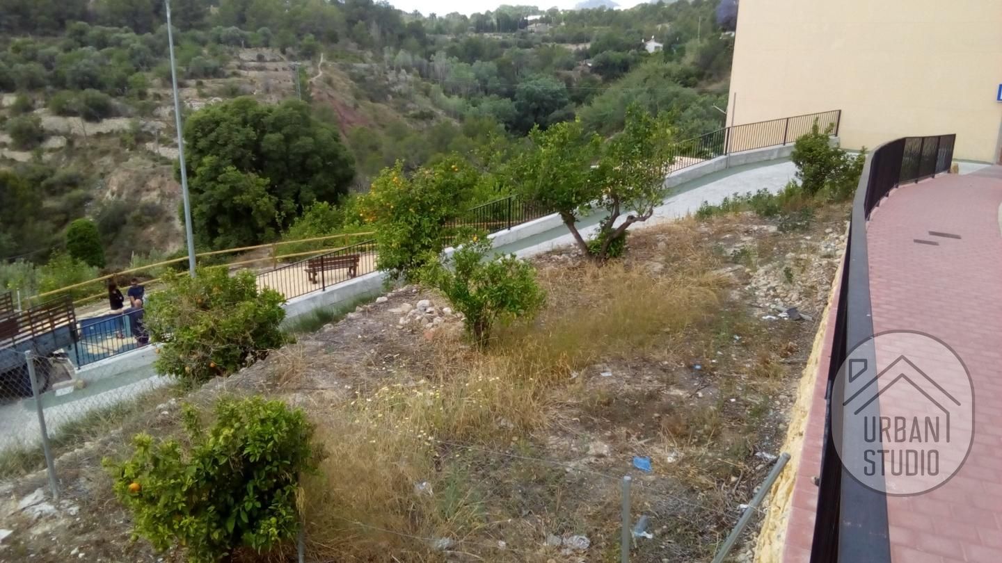 Terreno en Carrer Nou de Octubre, Polop, Alicante de 162 m2
