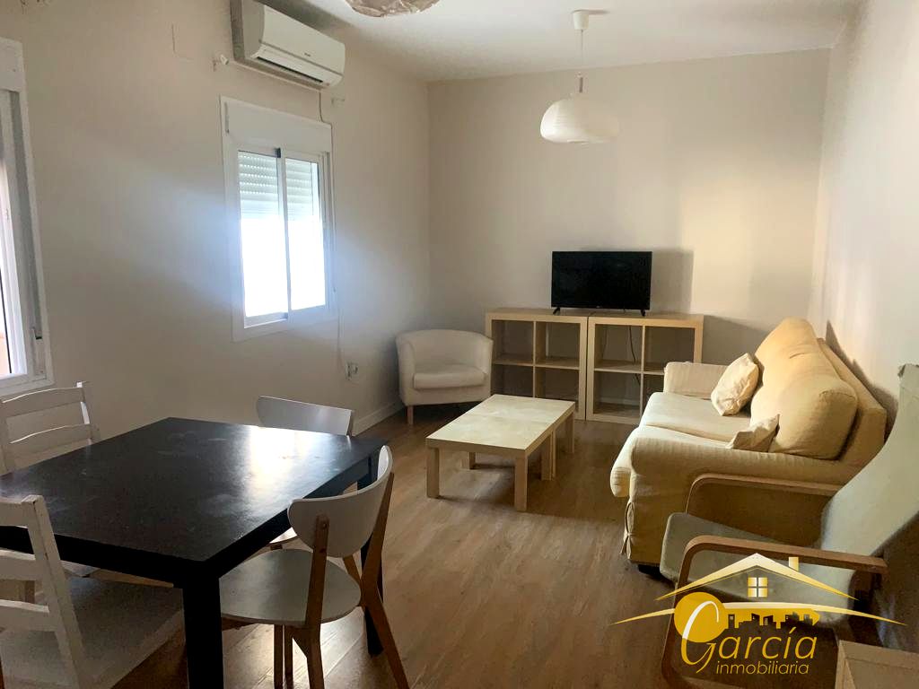 Piso en Avenida María Auxiliadora, Mérida, Badajoz de 75 m2