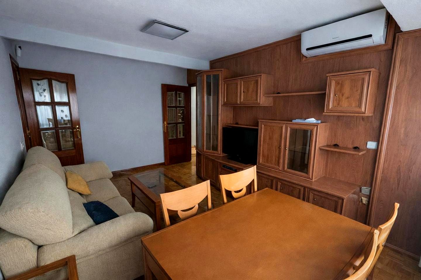 Piso en Calle de San Antolín, Madrid, Madrid de 72 m2