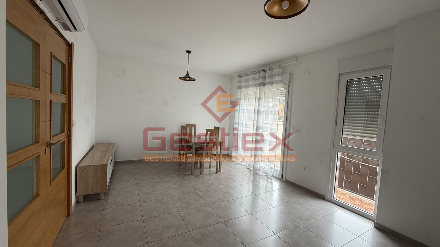 Casa / chalet en Calle Zafra, Almendralejo, Badajoz de 307 m2