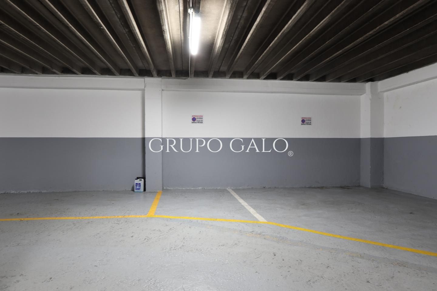 Parking in Rúa Padre Feijóo, Vigo, Pontevedra of 3 m2