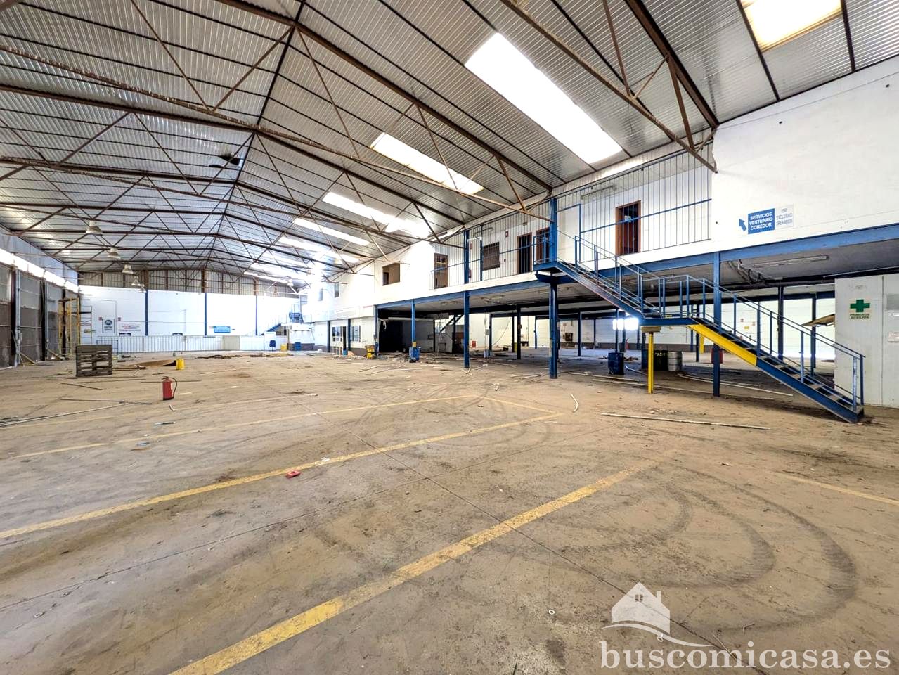 Nave industrial en Avenida Linares, Guarromán, Jaén de 2855 m2