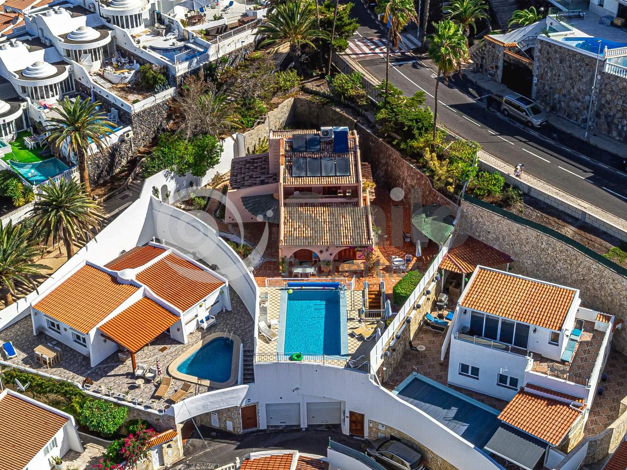 Casa / chalet en Calle Asturias 8, Adeje, Santa Cruz de Tenerife de 250 m2