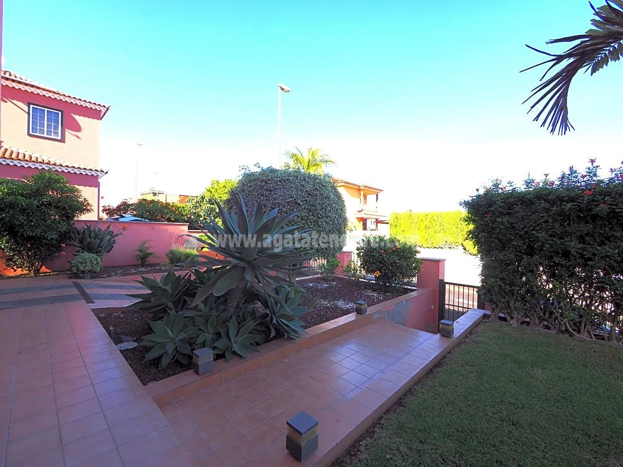 Casa / Chalet en venta en LA OROTAVA de 165 m2 I2422V Agata's Real Estate