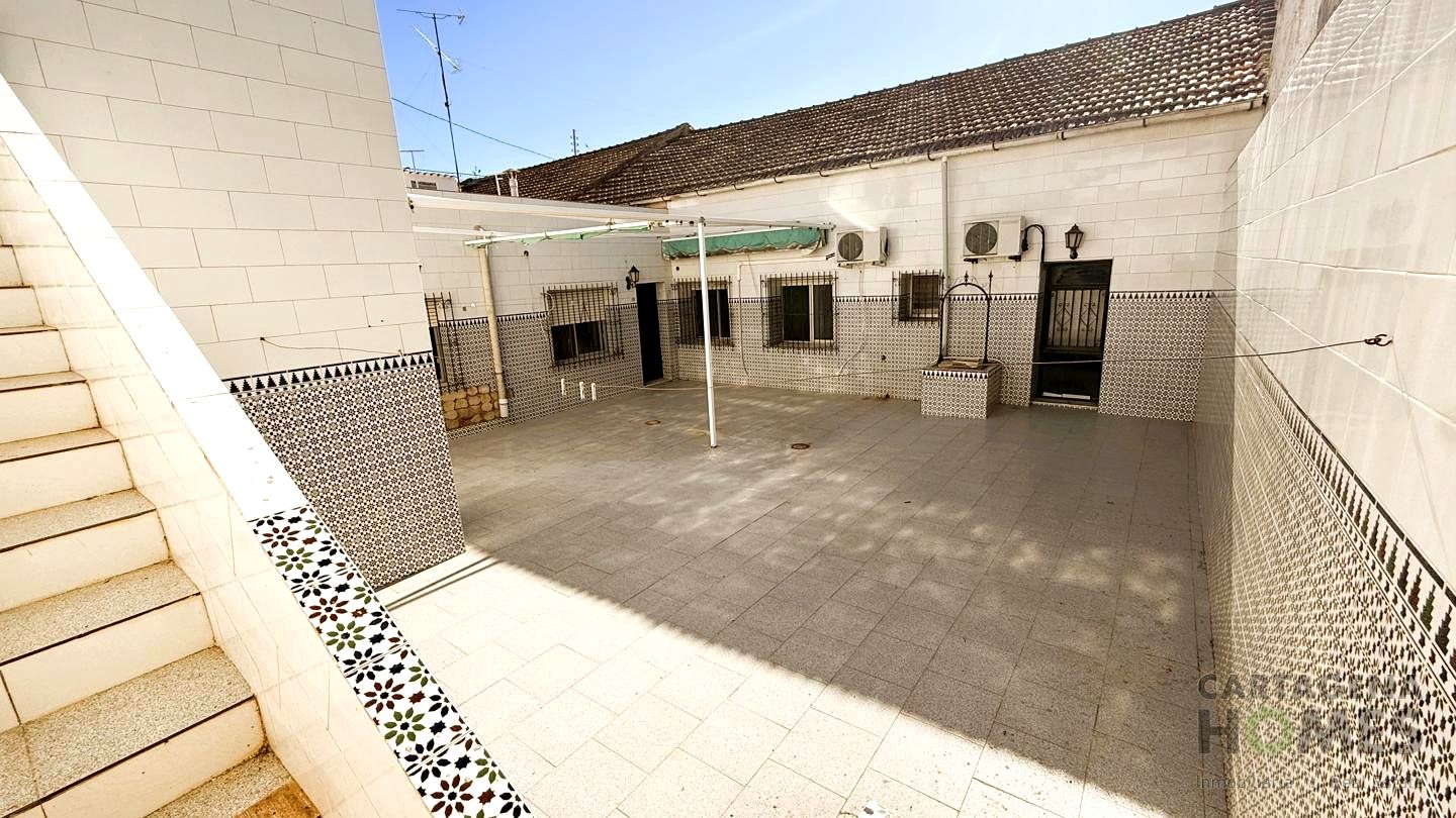 casas-adosadas en cartagena · los-dolores 199500€