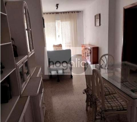 Piso en AV REINA MERCEDES, Sevilla, Sevilla de 110 m2