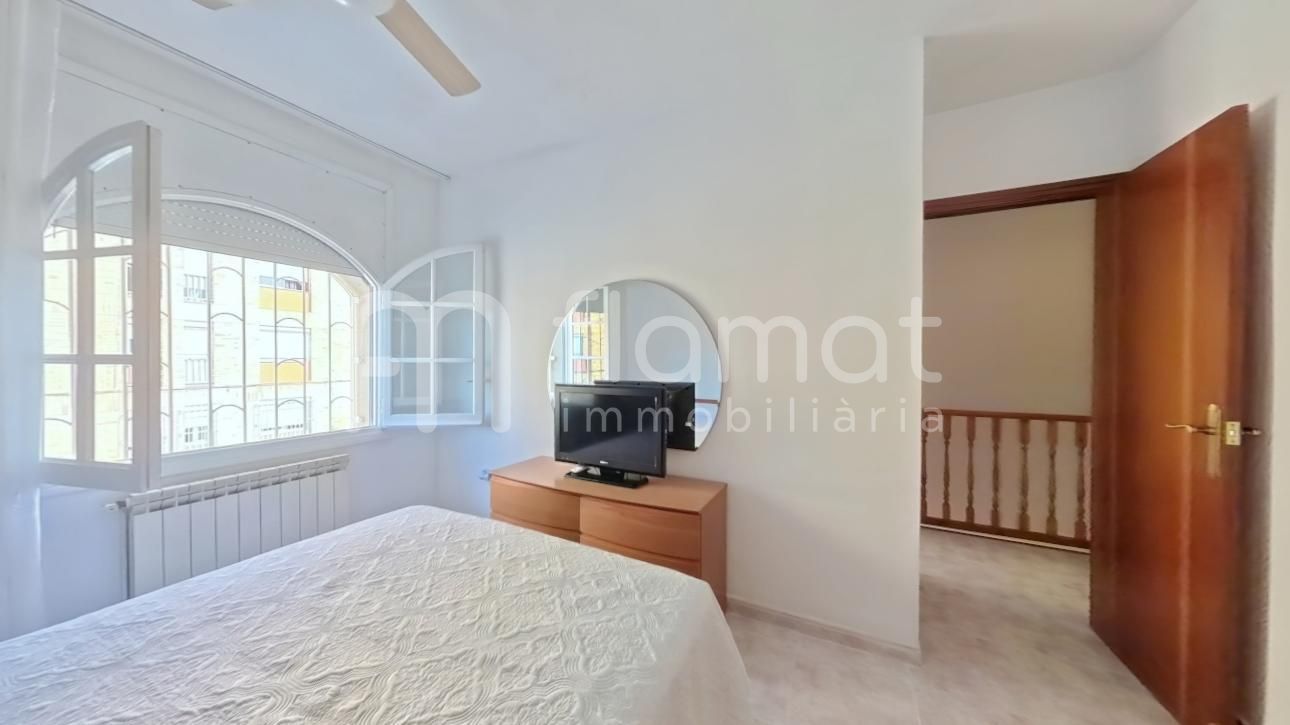 villas en santa-oliva · carrer-del-clavell-43710 295000€