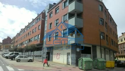 Plaza de parking en Calle Anastasio Mateo 33, Villamediana de Iregua, La Rioja de 28 m2