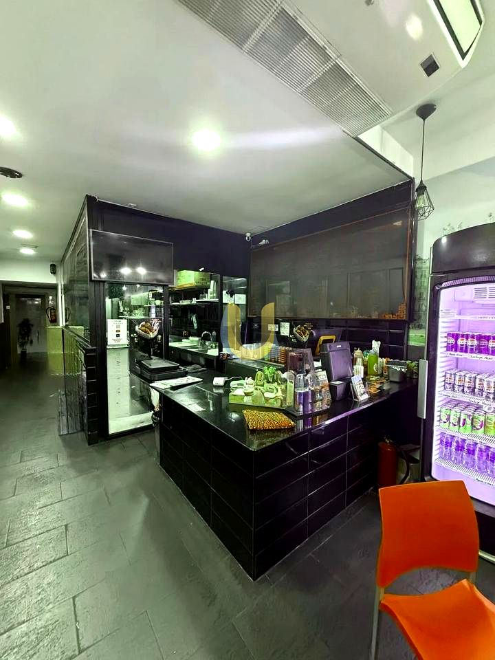 Shop in Madrid, Madrid of 100 m2