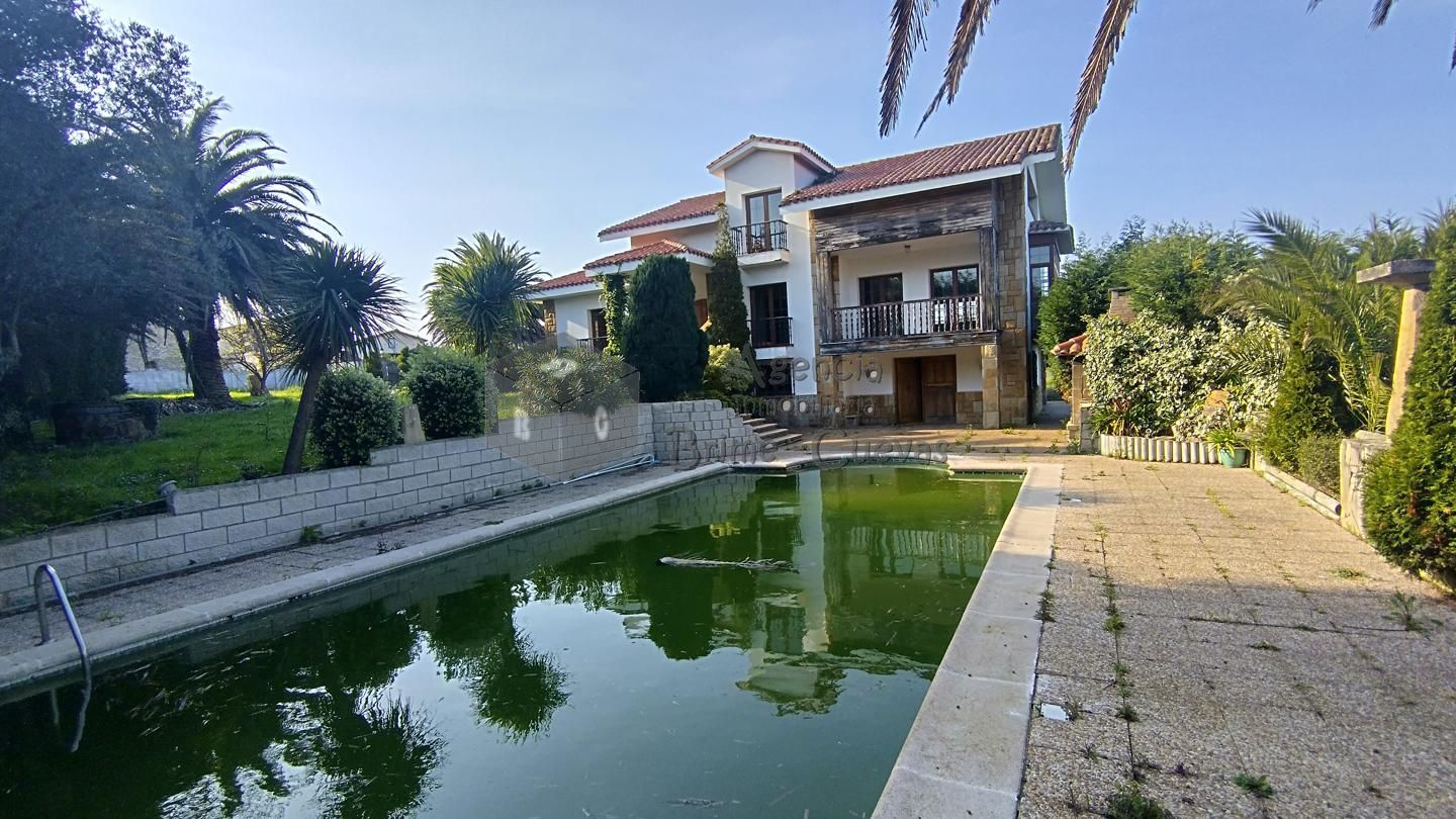 Casa / chalet en Lugar El Cueto, Bayas, Asturias de 440 m2