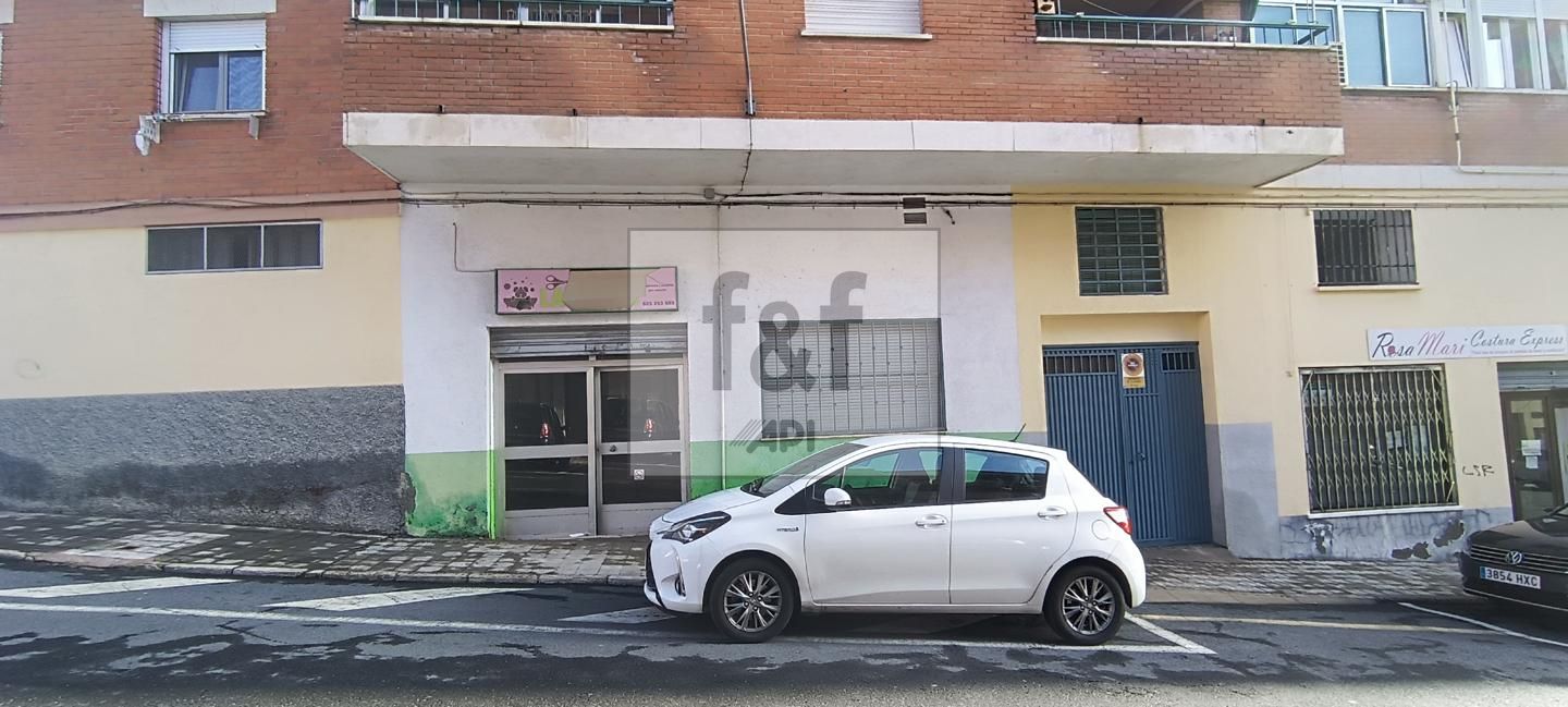 Local en Calle de Lope Váez de Herrero, Plasencia, Cáceres de 90 m2