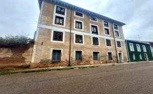 Casa rústica en diseminados, Alar del Rey, Palencia de 717 m2