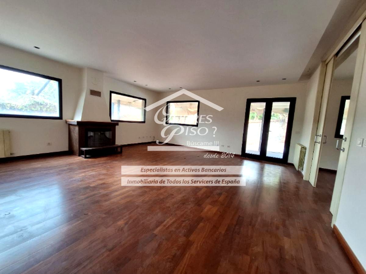 Casa / chalet en Casa del Gallo, Las Palmas, Las Palmas de 600 m2