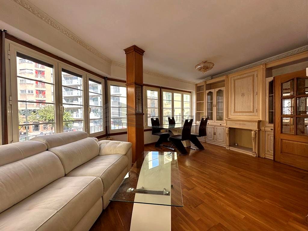 Piso en Calle del Conde de Aranda, Zaragoza, Zaragoza de 91 m2 Piso en Calle del Conde de Aranda, Zaragoza, Zaragoza de 91 m2