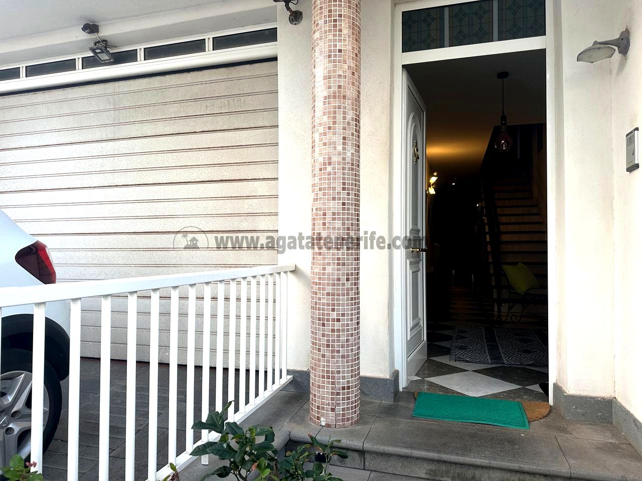 Villa in Las Canteras - Image 2