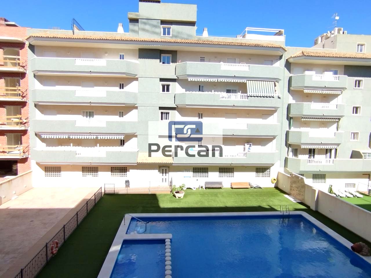 Piso en Carrer de Joan Baptista Basset i Ramos, El Campello, Alicante de 107 m2