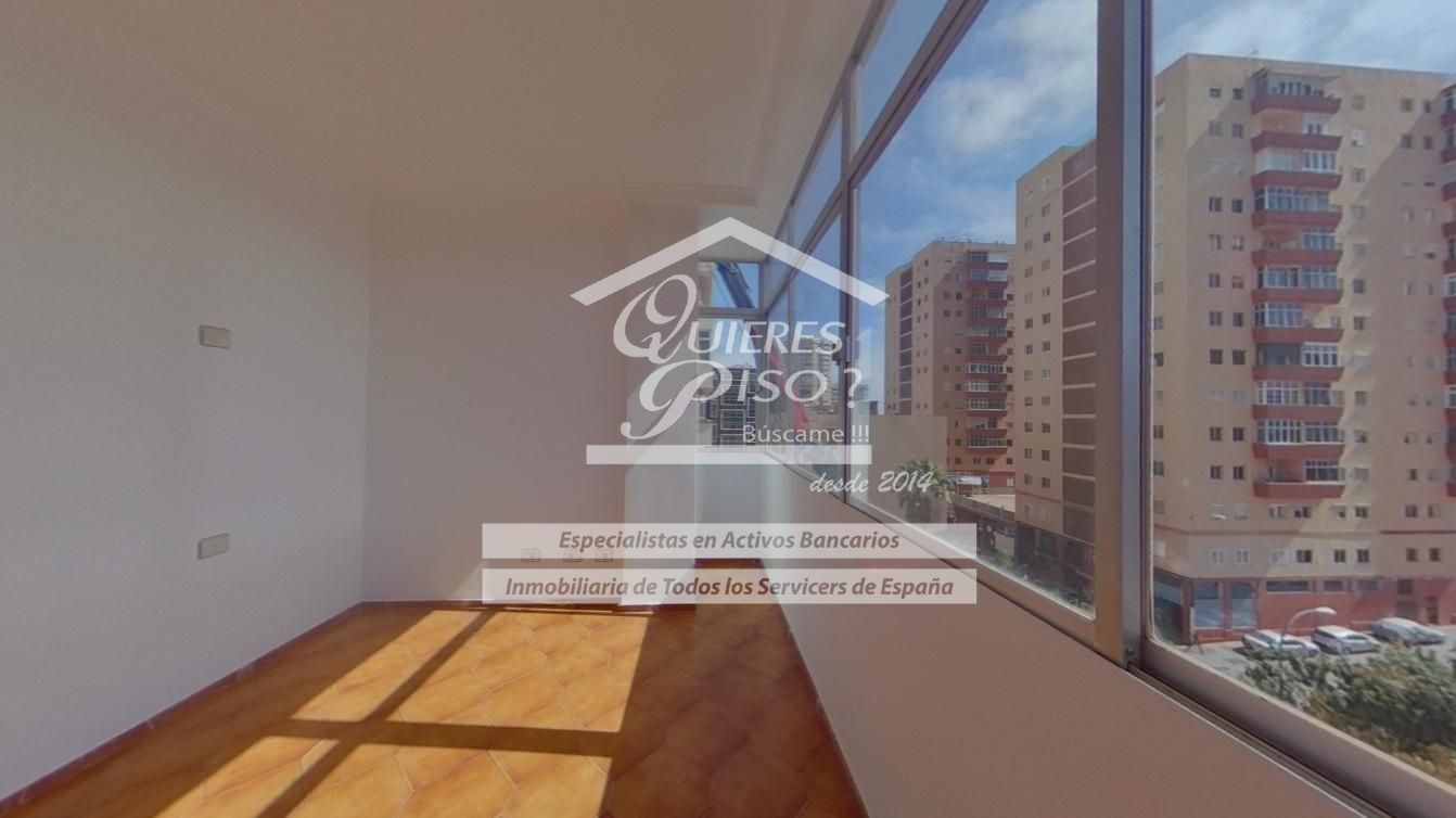 Piso en Avenida José Mesa y López, Las Palmas de Gran Canaria, Las Palmas de 95 m2