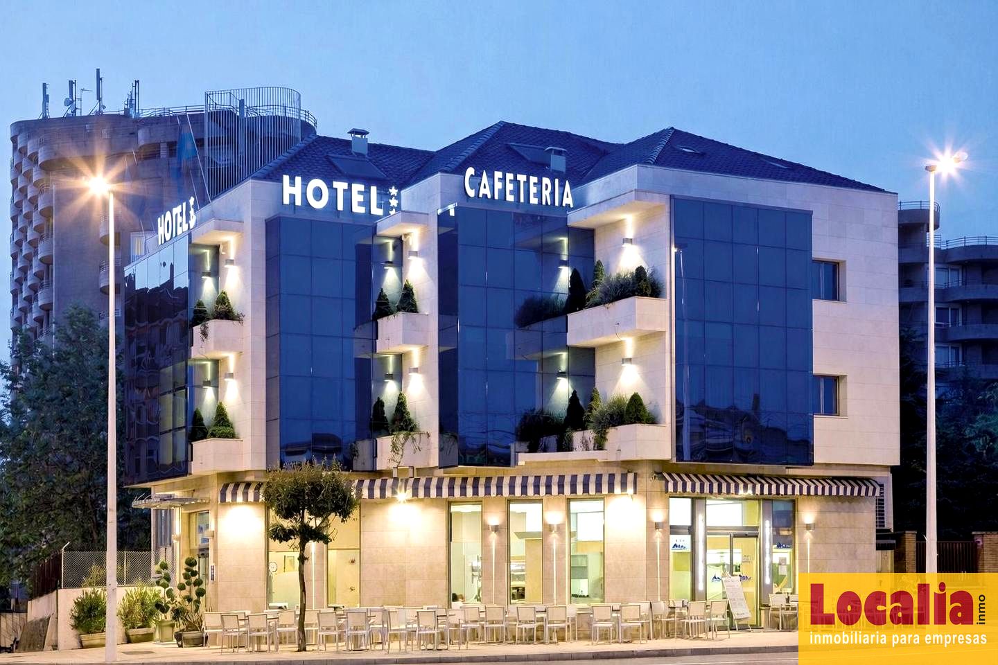 Edificio en Viérnoles, Cantabria de 760 m2