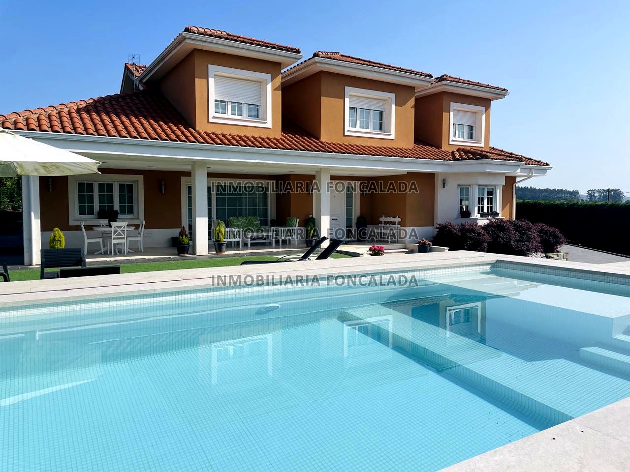 Casa / chalet en Biedes, Las Regueras, Asturias de 363 m2