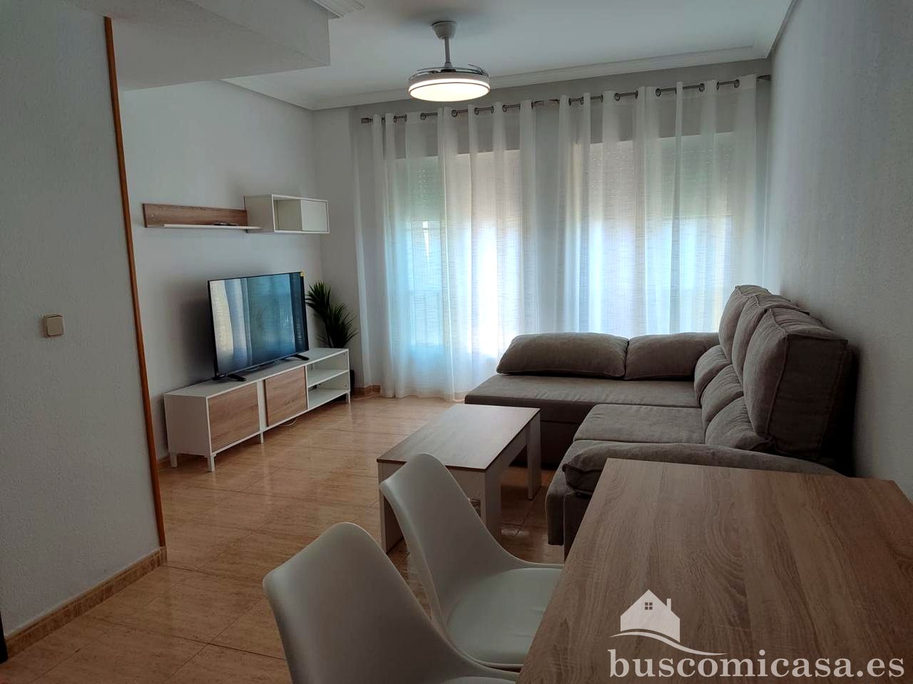 Piso en Paseo Virgen de Linarejos, Linares, Jaén de 150 m2