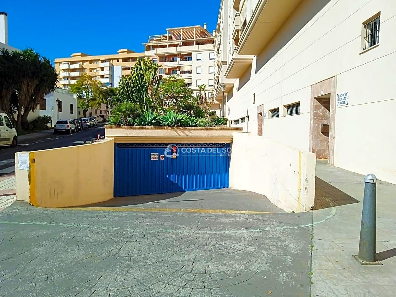 Plaza de parking en Avenida Andalucía, Estepona, Málaga de 68 m2