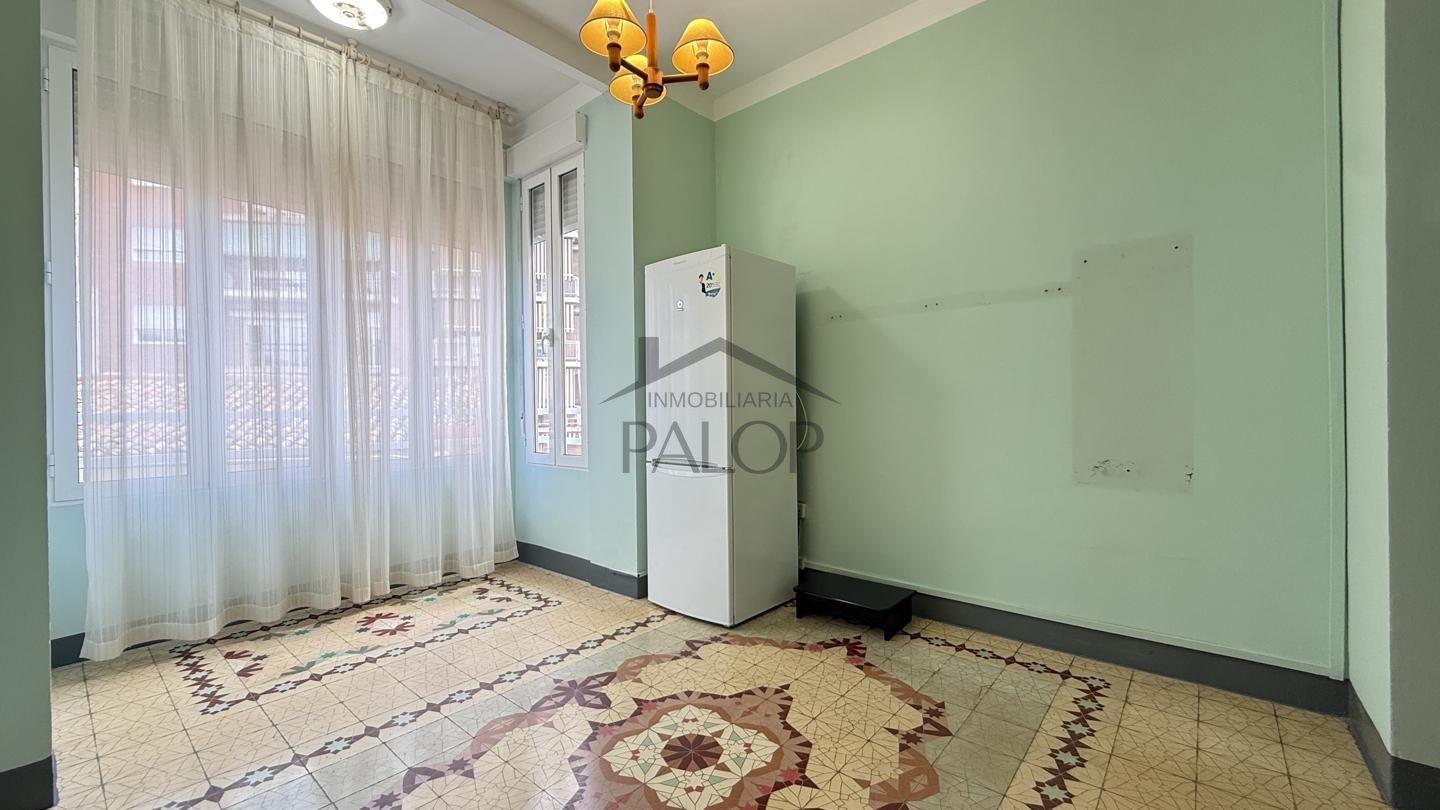 Piso en Centro, Carcaixent, Valencia de 58 m2