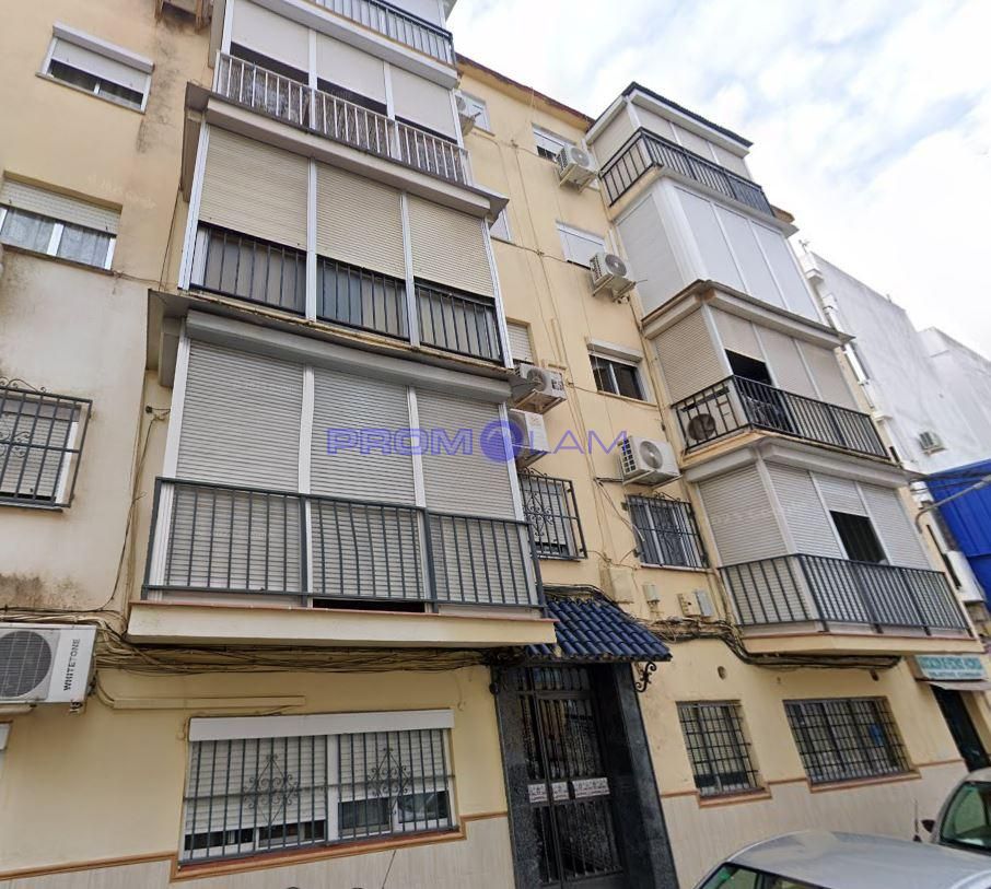 pisos en camas · calle-odiel-41900 75000€
