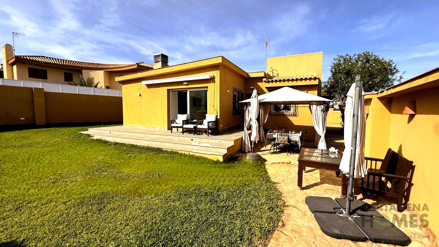 villas en cabo-de-palos · cala-flores 689000€