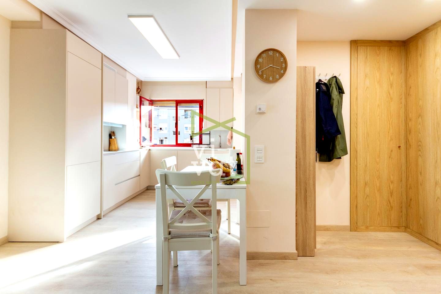 Piso en Calle Leopoldo Alas, Oviedo, Asturias de 136 m2