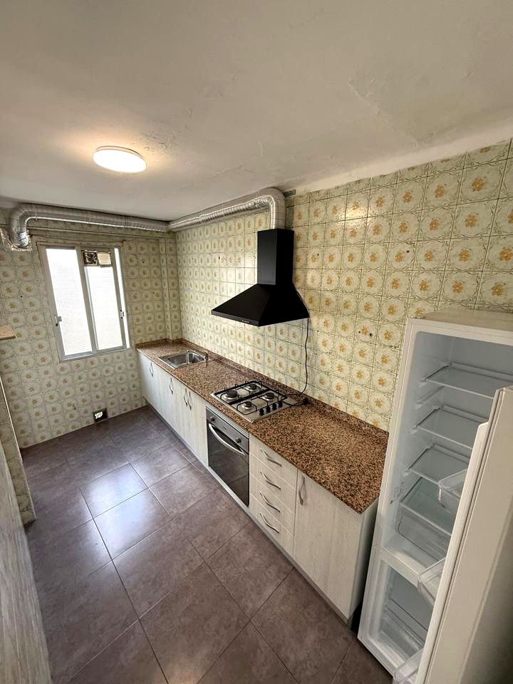 Piso en Carrer del Mestre Alberto Luz, València, Valencia de 70 m2