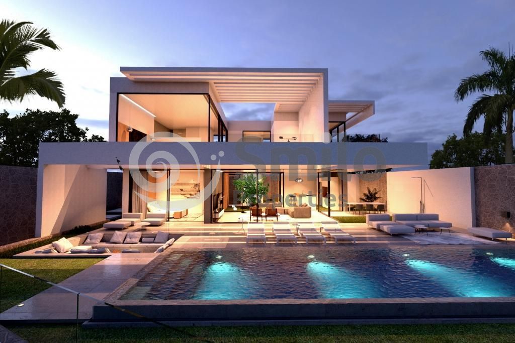 Casa / chalet en Calle Luxemburgo s/n, Costa Adeje, Santa Cruz de Tenerife de 252 m2