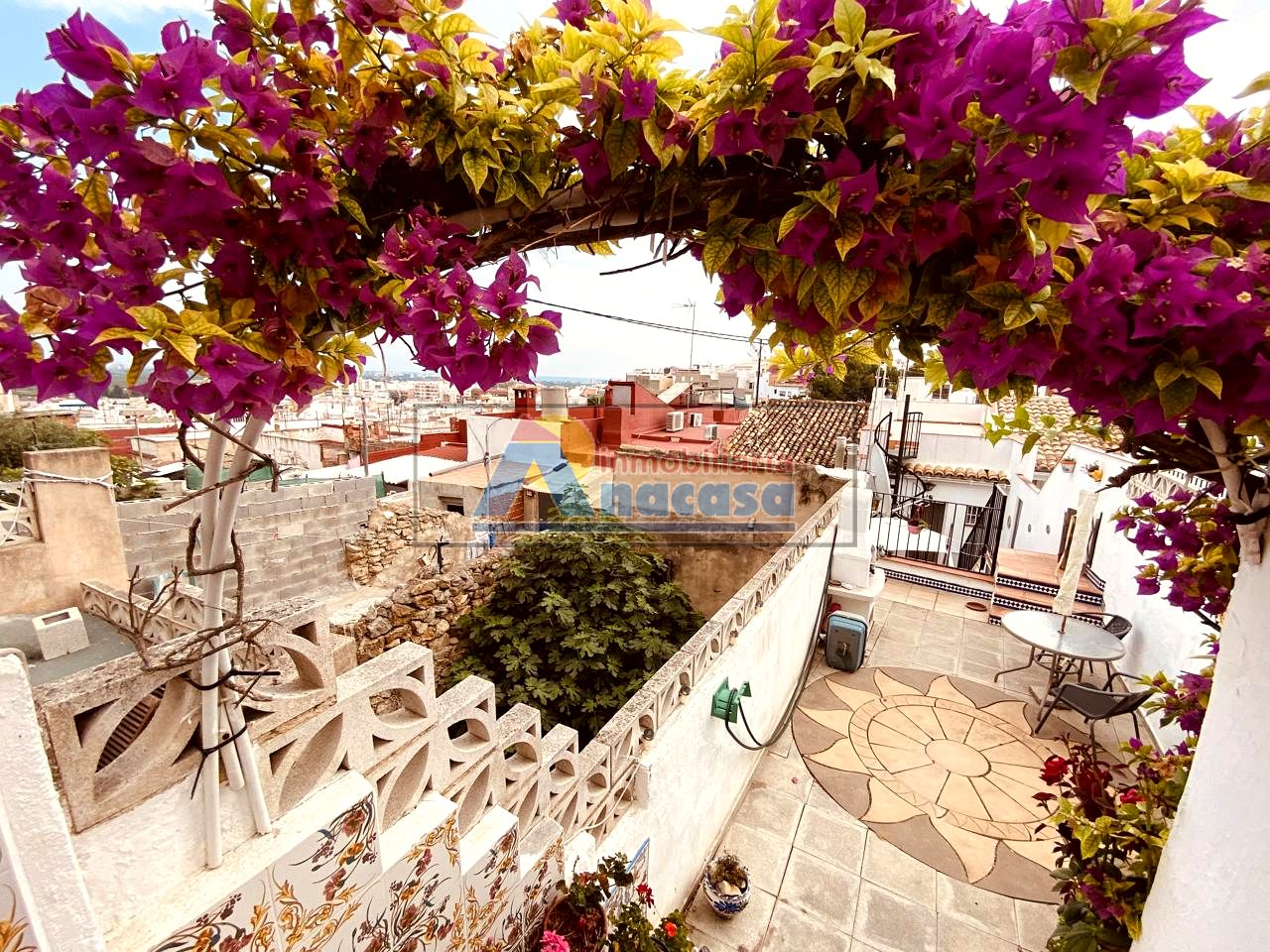 Casa / chalet en Carrer de Santa Bàrbara, Oliva, Valencia de 89 m2