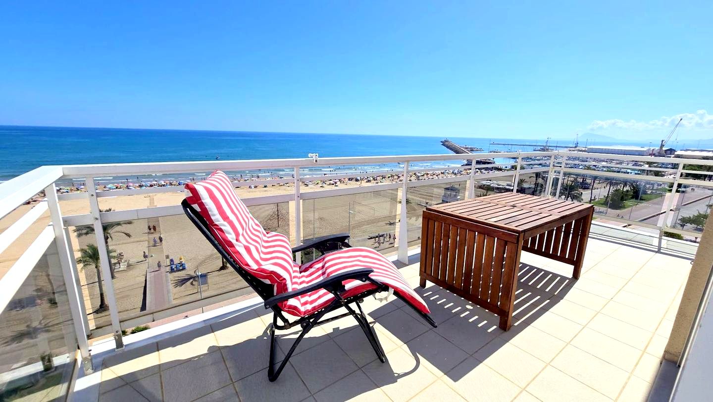 Flat in Passeig Marítim de Neptú 25, PLAYA DE GANDIA, Valencia of 90 m2