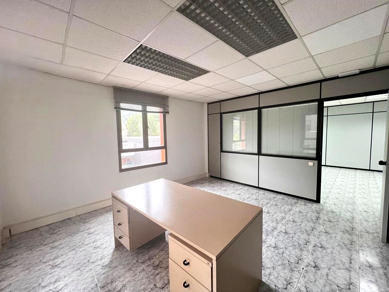 Oficina en Barrondo, Etxebarri, Bizkaia de 50 m2