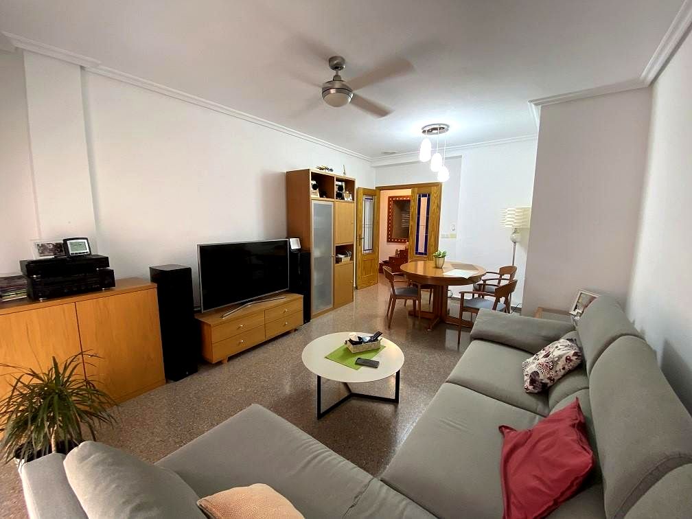 Piso en Carrer Enrique Pire García, Elx, Alicante de 115 m2