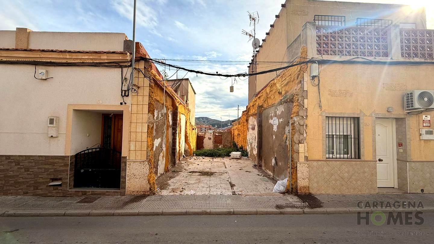 terrenos en cartagena · santa-lucia 29000€