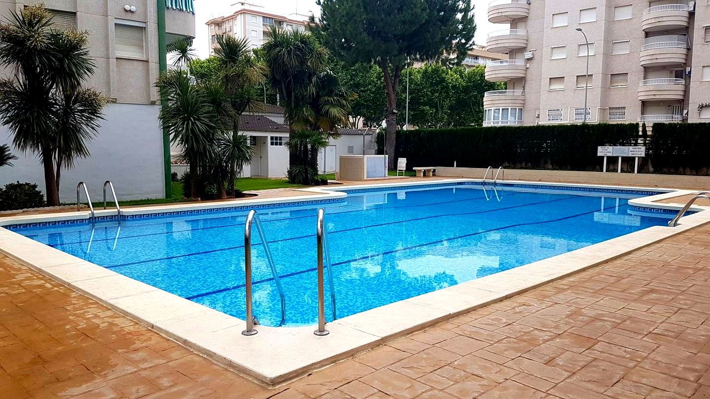 Piso en Carrer Illes Canàries 21, PLAYA DE GANDIA, Valencia de 100 m2