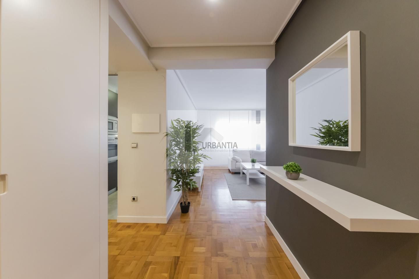 Piso en Avenida de Sancho el Fuerte, Pamplona, Navarra de 111 m2
