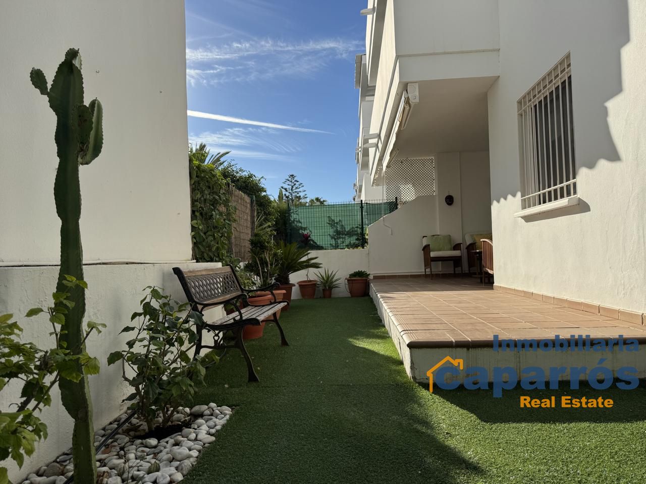 Piso en Avenida Puerto Rey, Puerto Rey, Almería de 104 m2