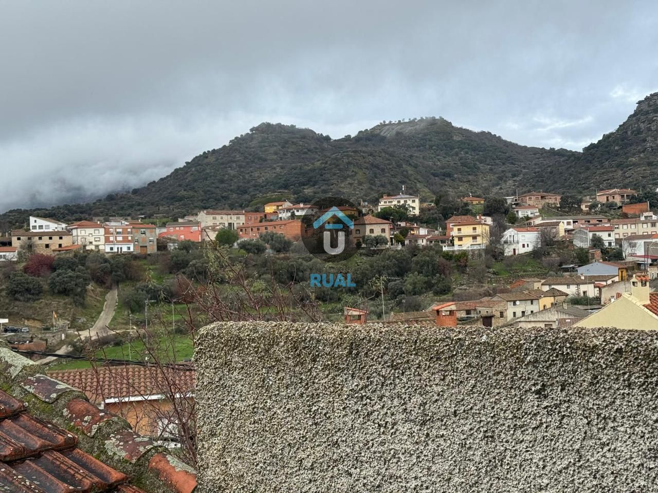 Casa / chalet en Calle Buenavista, Castillo de Bayuela, Toledo de 213 m2