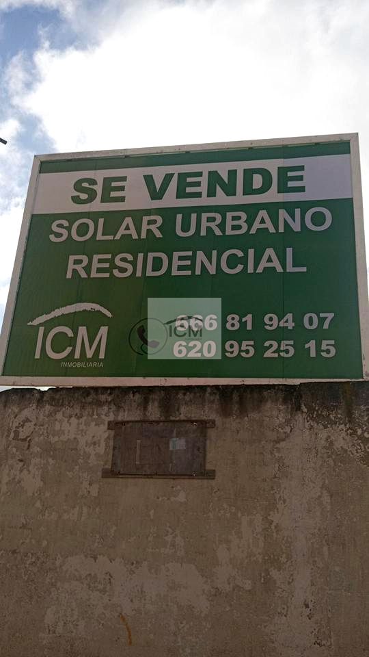 Terreno en Calle Alcalde Jose Antonio Ponce, Torrejón de Velasco, Madrid de 631 m2