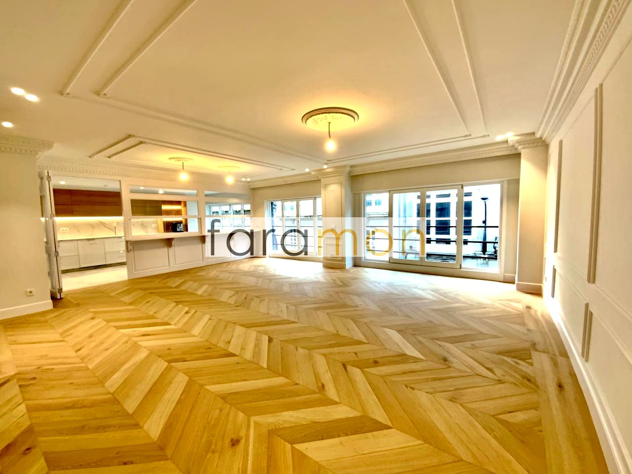 Piso en Rúa do Príncipe, Vigo, Pontevedra de 246 m2