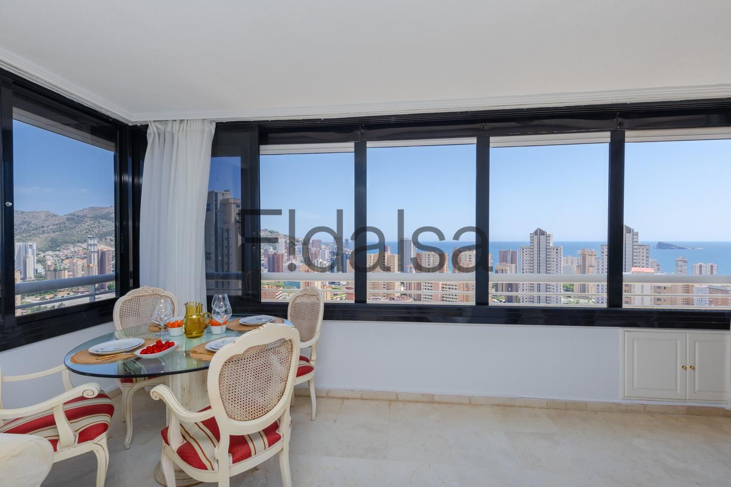 Piso en Calle del Esperanto, Benidorm, Alicante de 60 m2