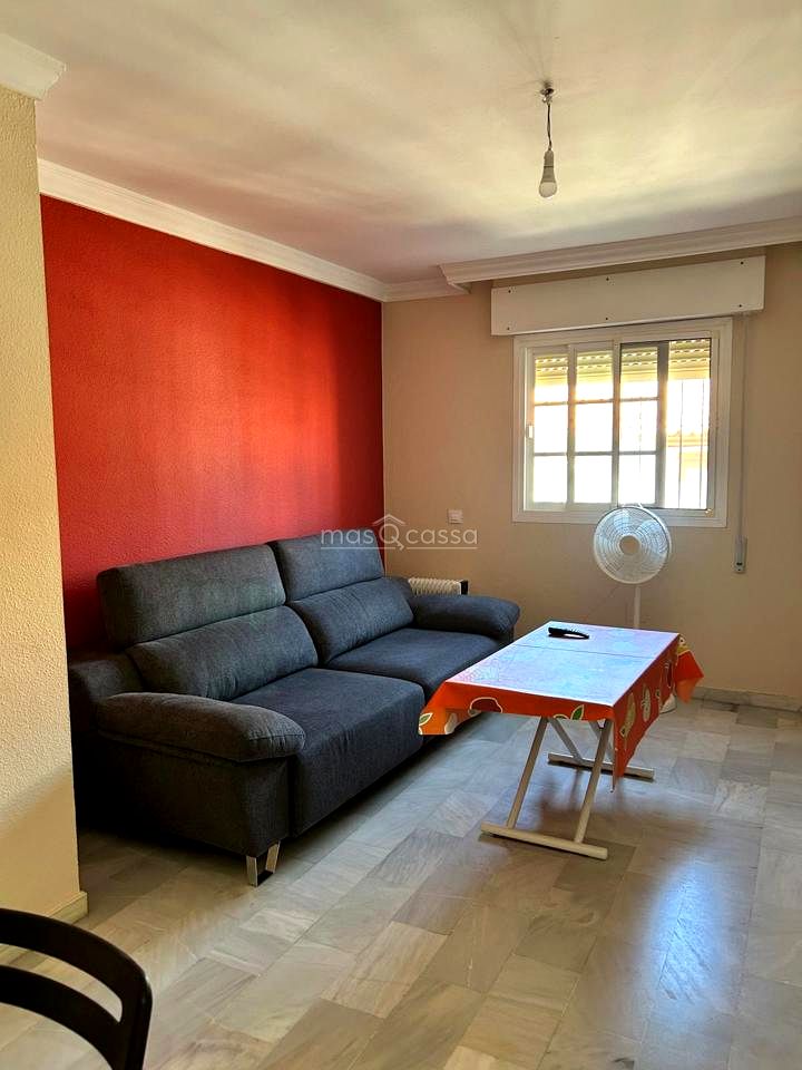 Piso en Calle Puerto de la Luz, La Línea de la Concepción, Cádiz de 120 m2