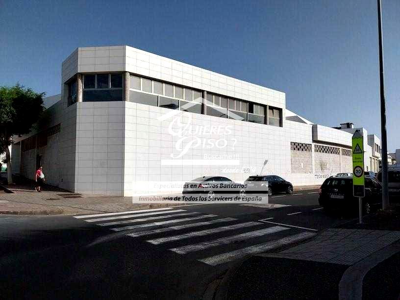 Oficina en Calle Perojo, Santa Lucia de Tirajana, Las Palmas de 66 m2