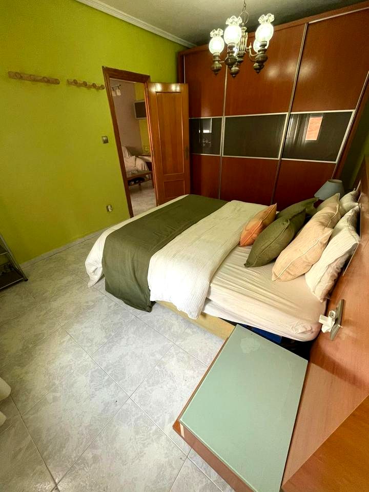 Piso en Carrer de Higinio Noja, València, Valencia de 75 m2