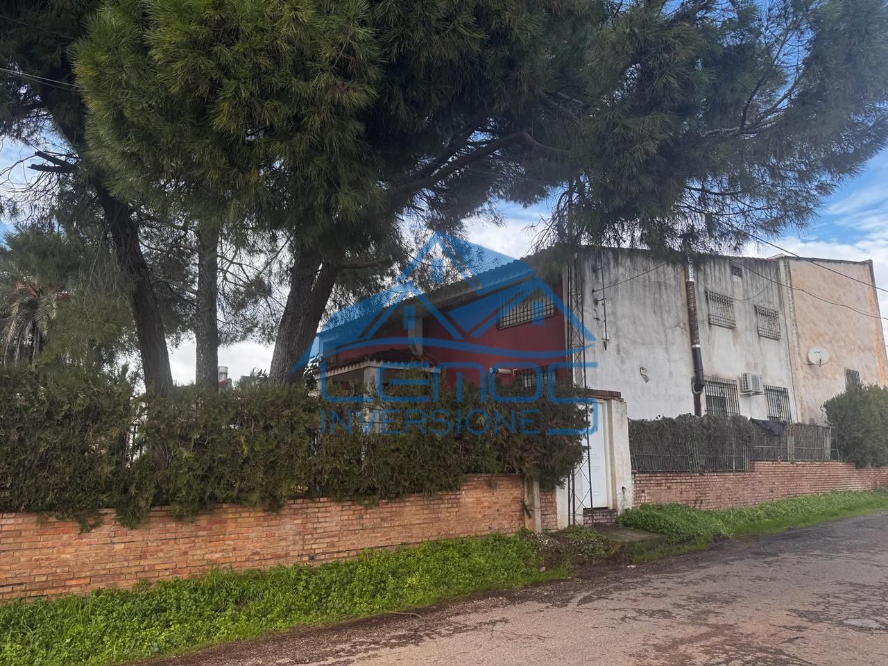 Terreno en Calle los Gavilanes, Córdoba, Córdoba de 2332 m2