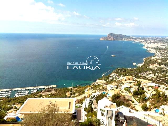 Terreno en Calle Escocia-A.H., Altea, Alicante de 1030 m2