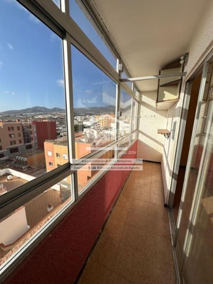 Piso en Calle Alférez Quintana Suárez, Telde, Las Palmas de 81 m2