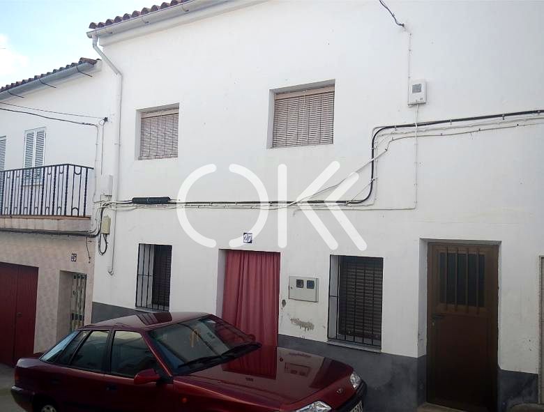 Casa / chalet en Calle Valdecornejo, Torrejoncillo, Cáceres de 116 m2